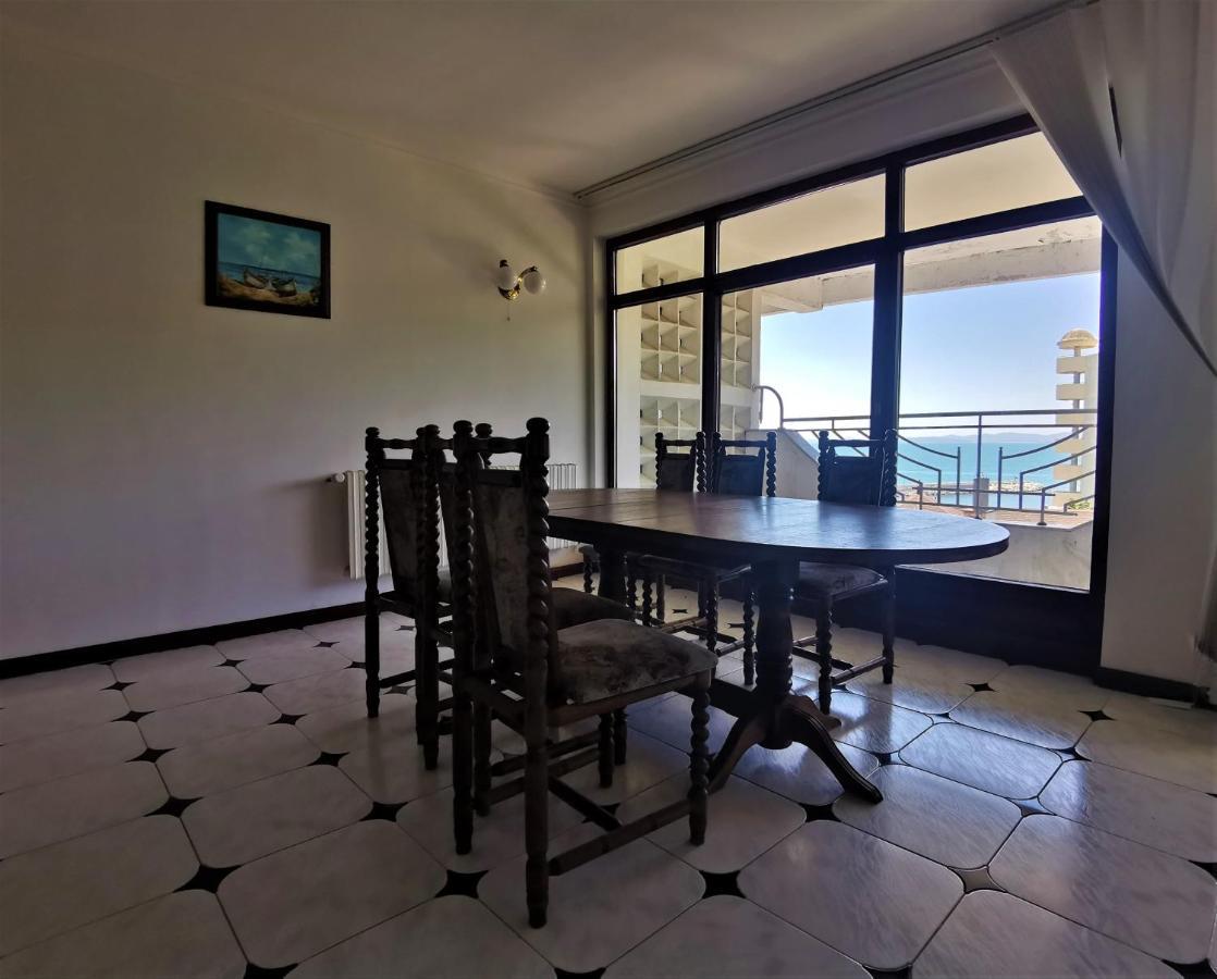 Lazur Seaview Apartment Pomorie Exterior foto